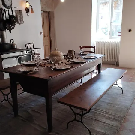 Charmante Maison De Famille Rustique A La Campagne וילה